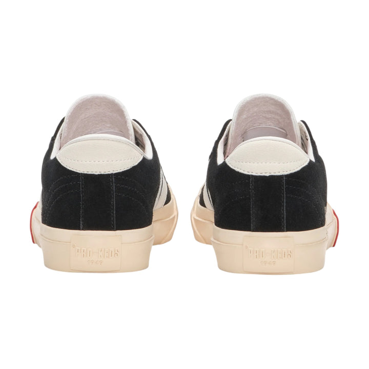 Royal Classic in Zwart en Wit Suede